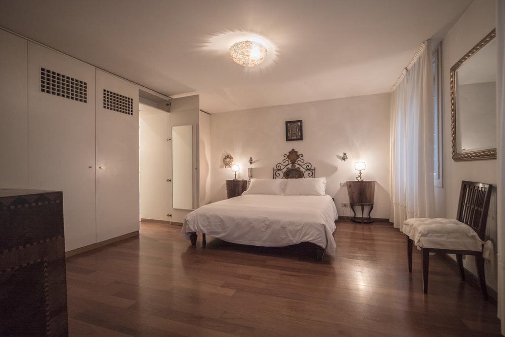 Accademia Terrazza Apartment Venice Ngoại thất bức ảnh
