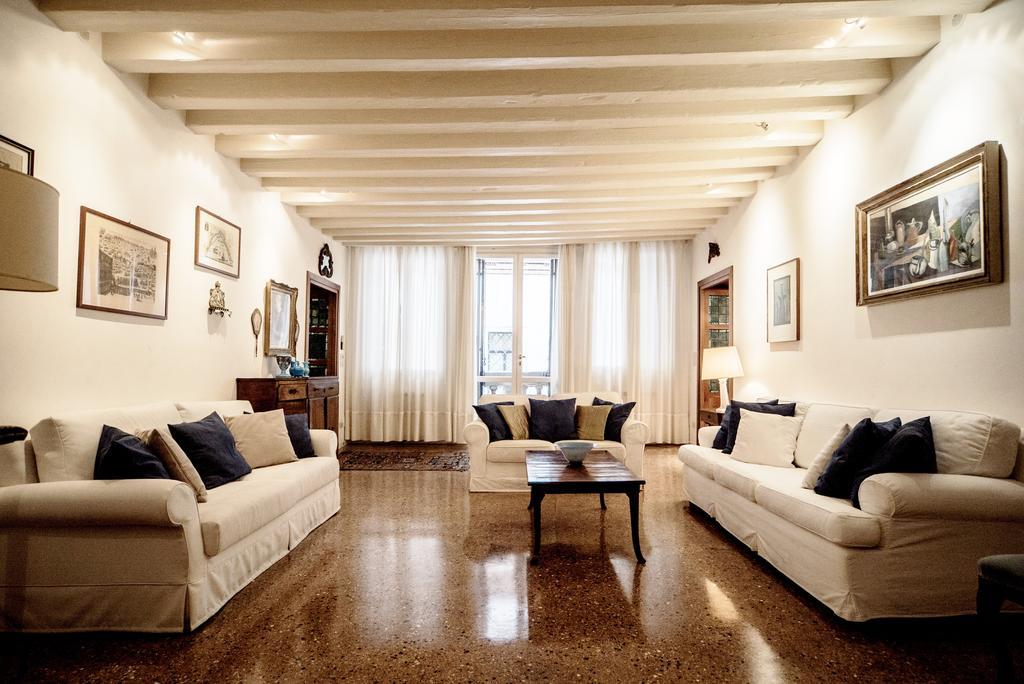 Accademia Terrazza Apartment Venice Ngoại thất bức ảnh