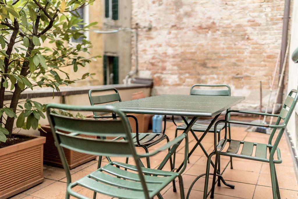 Accademia Terrazza Apartment Venice Ngoại thất bức ảnh