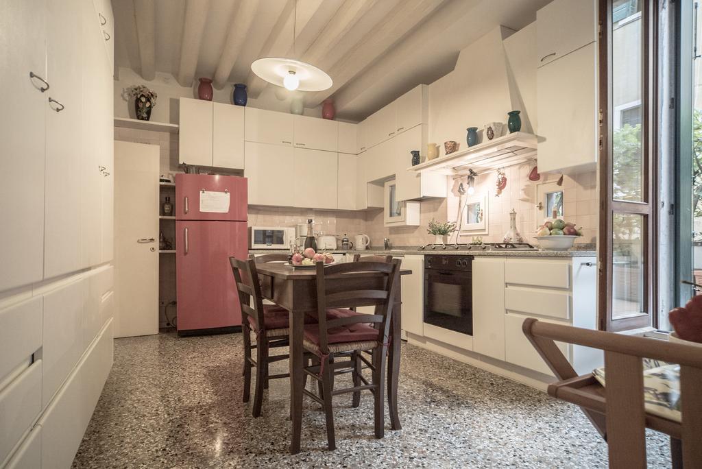 Accademia Terrazza Apartment Venice Ngoại thất bức ảnh