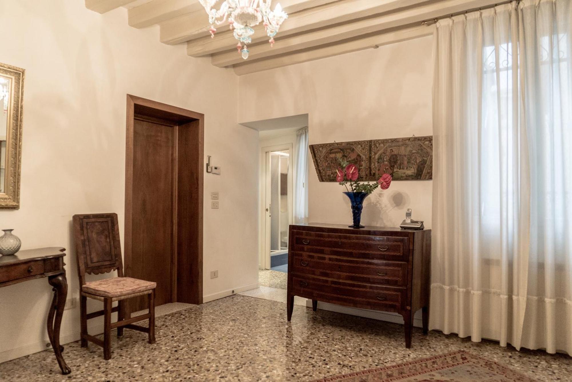 Accademia Terrazza Apartment Venice Ngoại thất bức ảnh